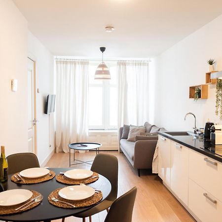 Canal View Apartment Amsterdam Dış mekan fotoğraf