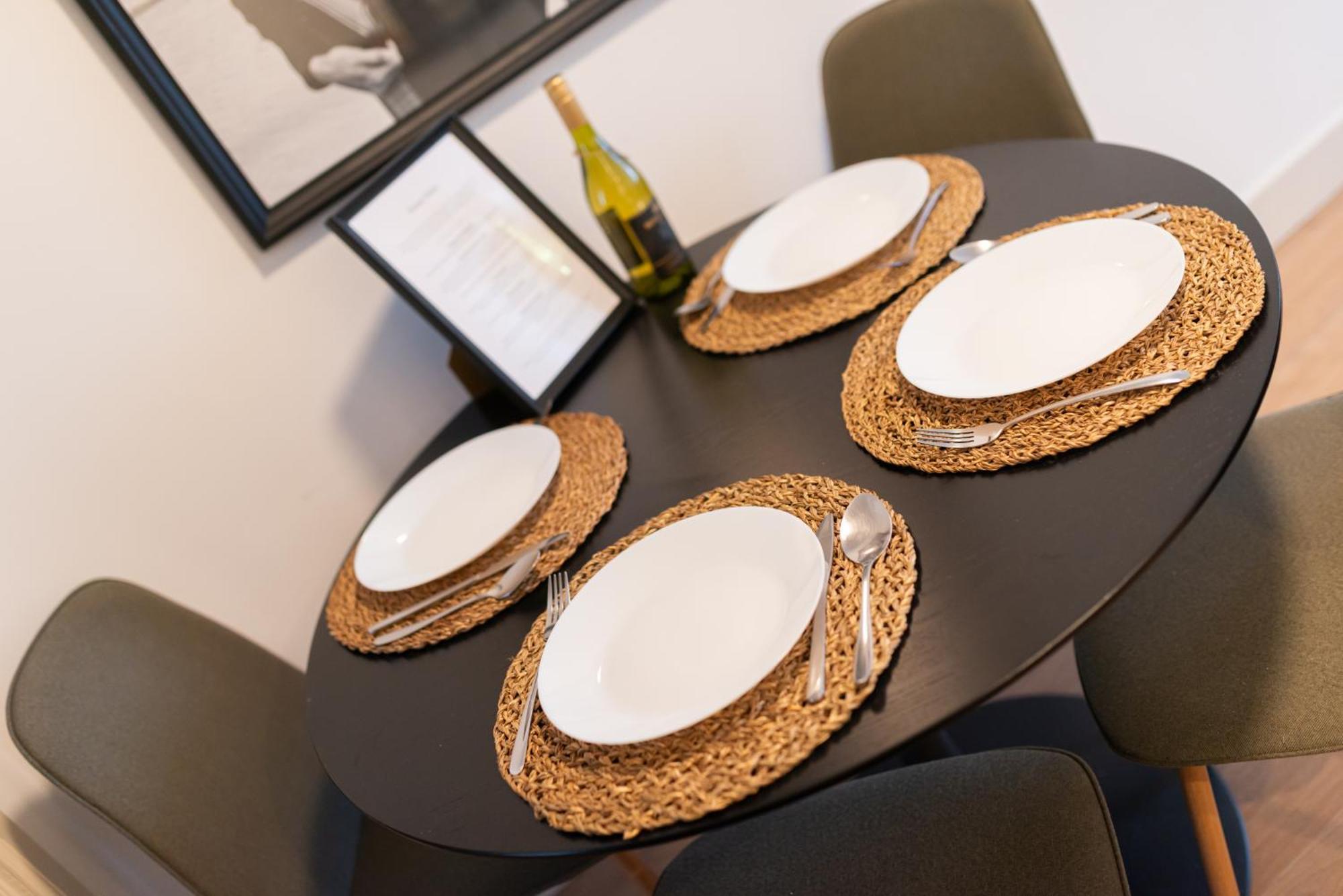 Canal View Apartment Amsterdam Dış mekan fotoğraf